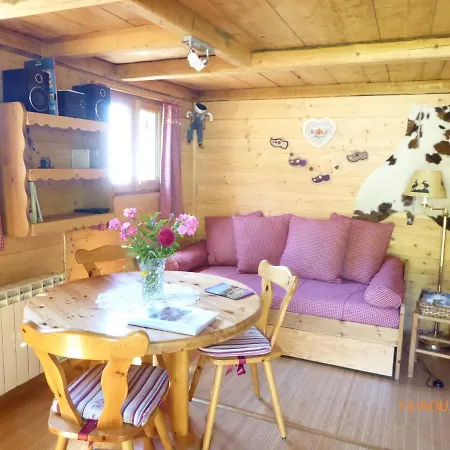 Fleur Des Neiges Chalet *